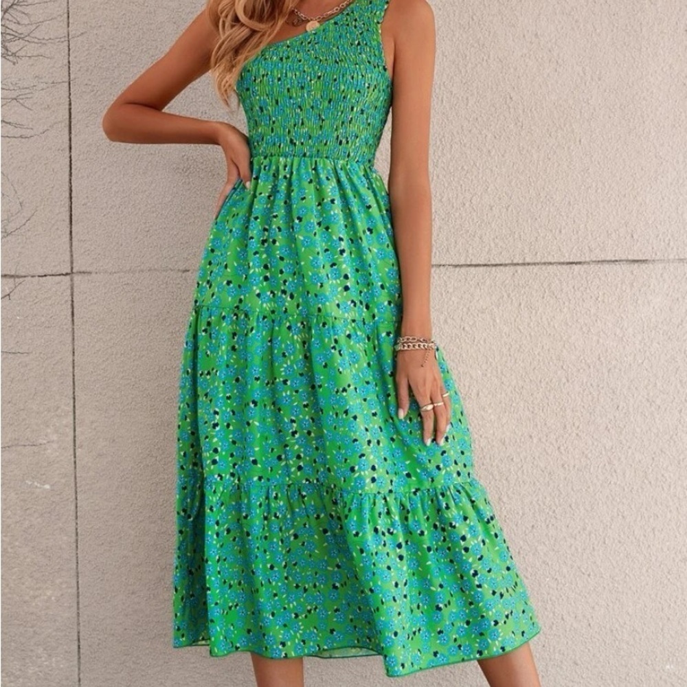 New One shoulder green floral sleeveless dress - Picture 5 of 6
